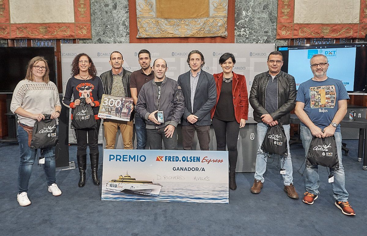 El Cabildo entrega los premios del reto Takete y Baluba del programa Tenerife Isla Activa