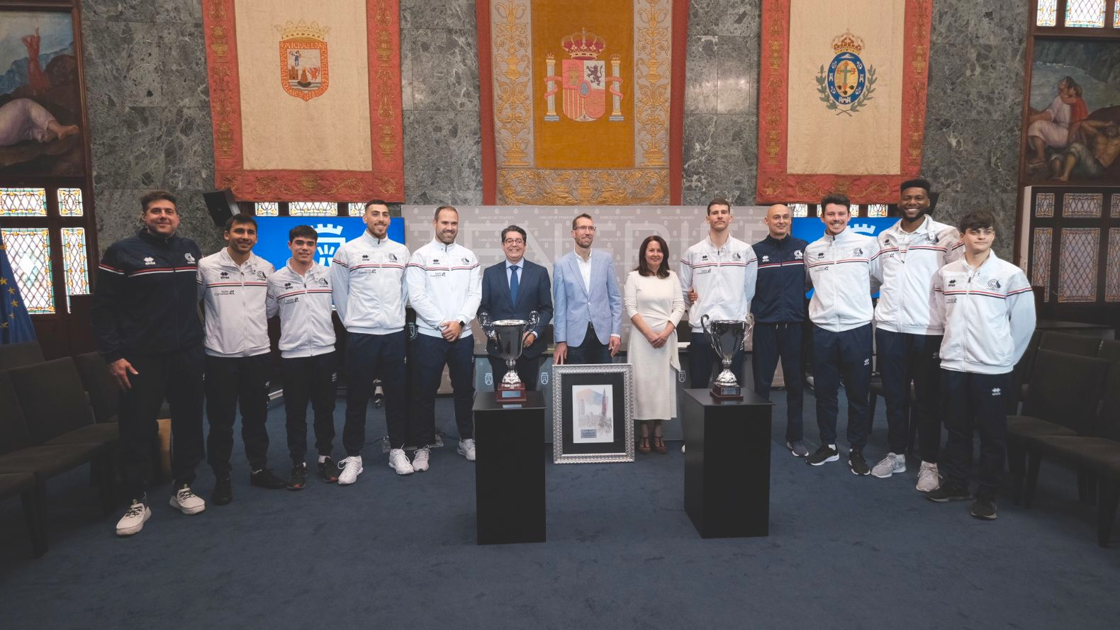 20230214 reconocimiento cisneros alter El Cabildo reconoce al CD Cisneros Alter, campeón de la Copa del Príncipe de voleibol