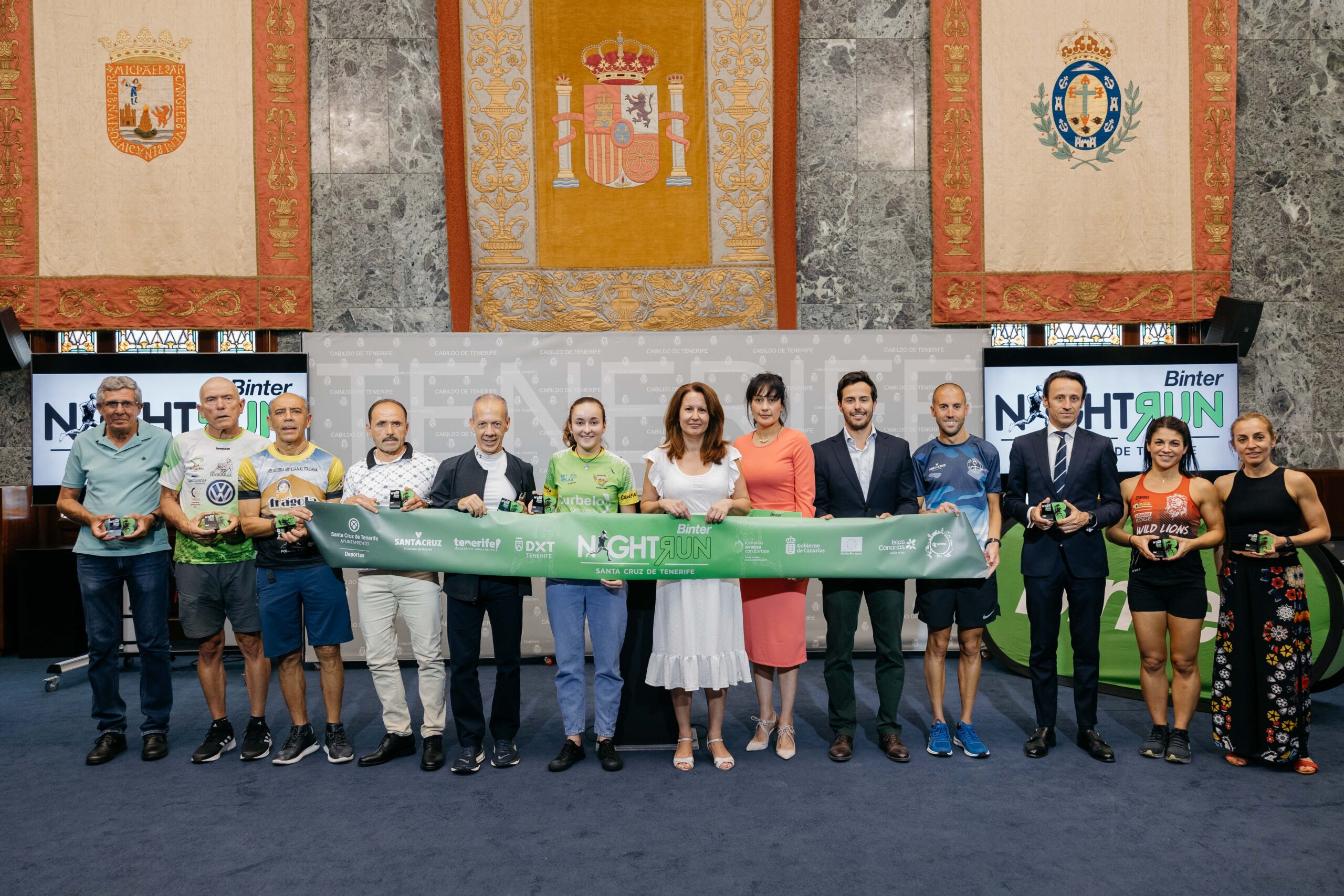 El Cabildo acoge la entrega de premios por categorías de la Binter NightRun