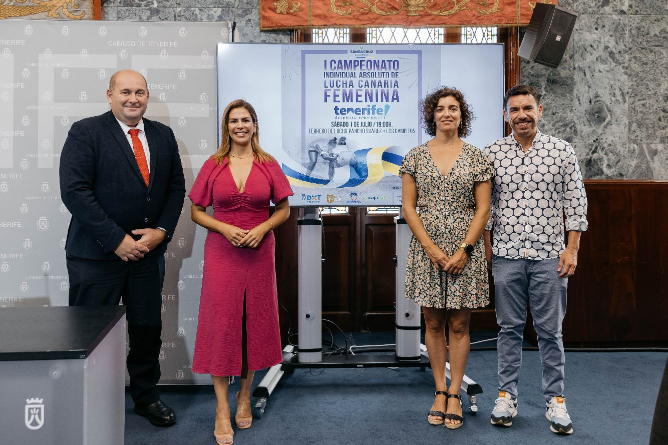 20 mujeres compiten este sábado en el I Campeonato Individual Absoluto de Lucha Canaria Femenina