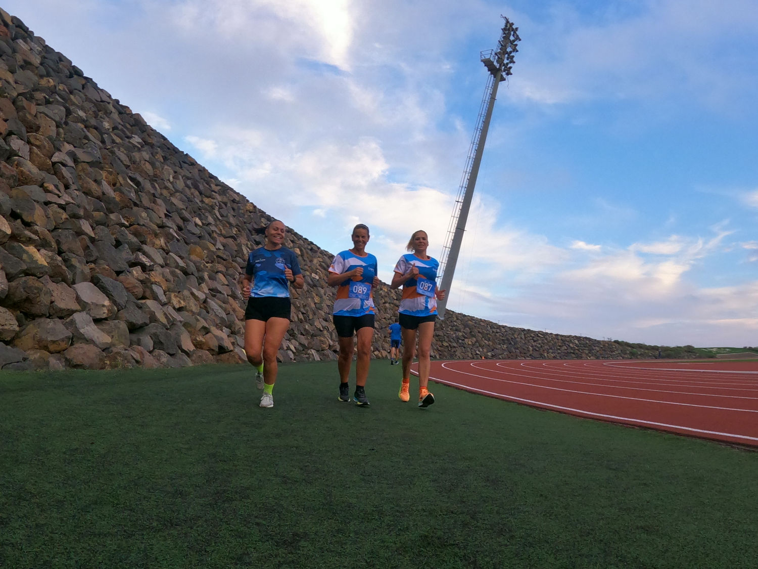 Los VII Juegos Máster del Cabildo estrenan enero con el atletismo y el bádminton