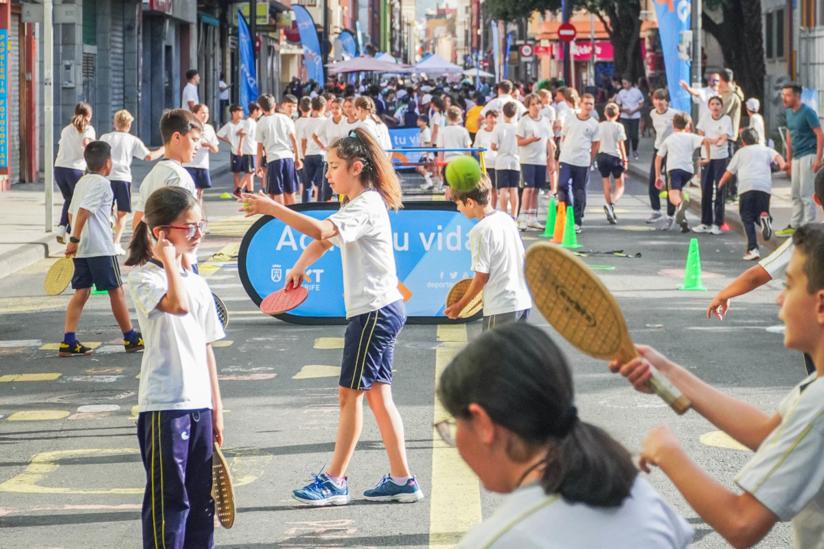 El Cabildo celebra el Día de la Educación Física en La Calle 2024 en La Laguna