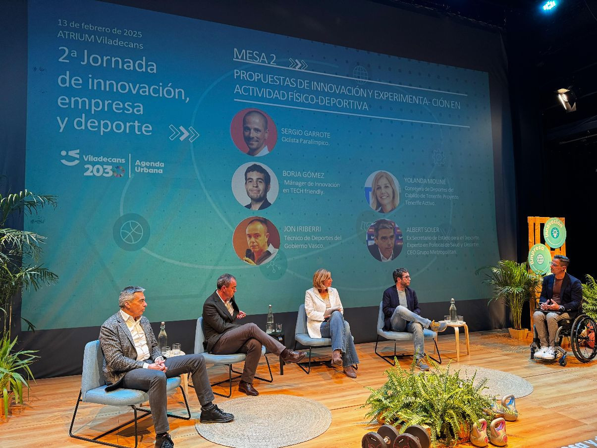 20250213 presentacion Tenerife Activa Barcelona1 La consejera de Deportes del Cabildo de Tenerife, Yolanda Moliné, acudió hoy, 13 de febrero, a Villadecans (Barcelona), donde participó en las jornadas “Innovación, Empresa y Deporte. Hacia Ciudades Activas y Sostenibles en el Siglo XXI”, con el fin de transmitir la idea del plan estratégico Tenerife Activa