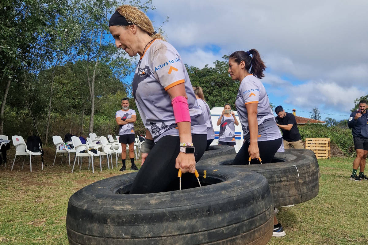 Tacoronte acoge la primera jornada de iniciación a la carrera de obstáculos en los VIII Juegos Máster