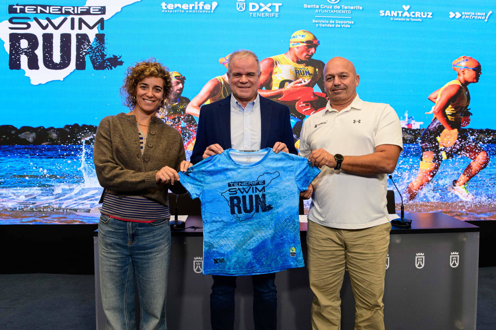 El Cabildo acoge la presentación oficial de la Tenerife SwimRun 2025