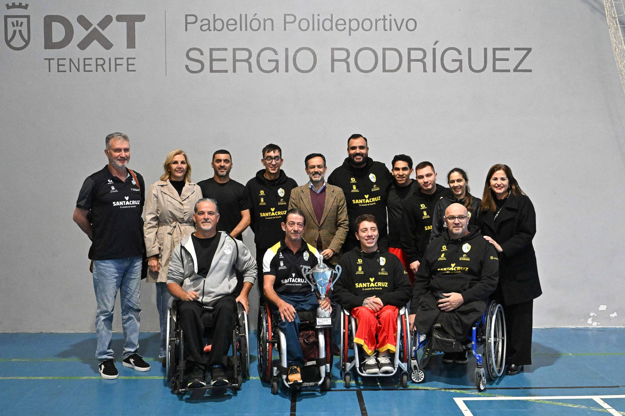 Lope Afonso, Yolanda Moliné y Águeda Fumero visitan al ADEIN Tenerife